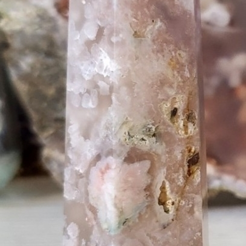 Elegant Pink and Gold Stone Pendant